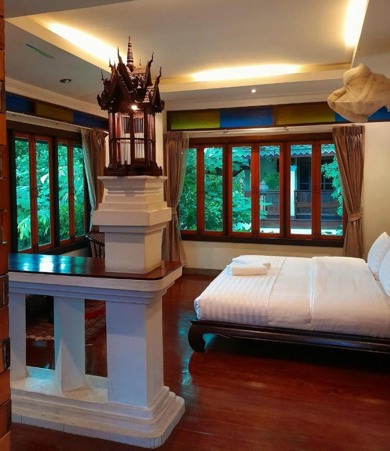 Avara Signature House Hotel Chiang Mai Exterior photo